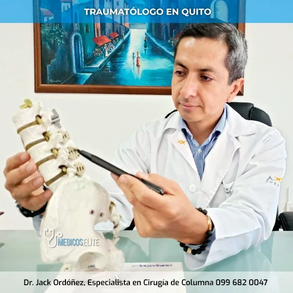 dr-jack-ordonez-especialista-en-cirugia-de-columna-quito