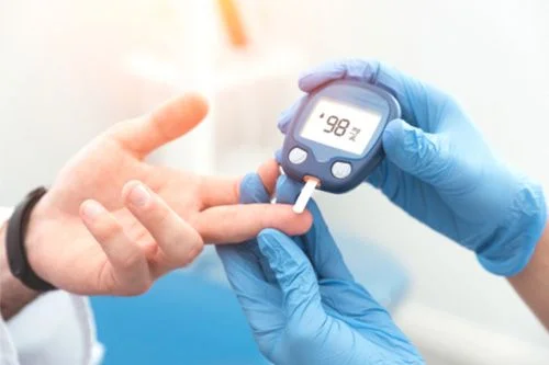 medicion-azucar-sangre-diabetes